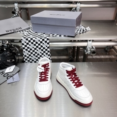 Hogan Sneakers